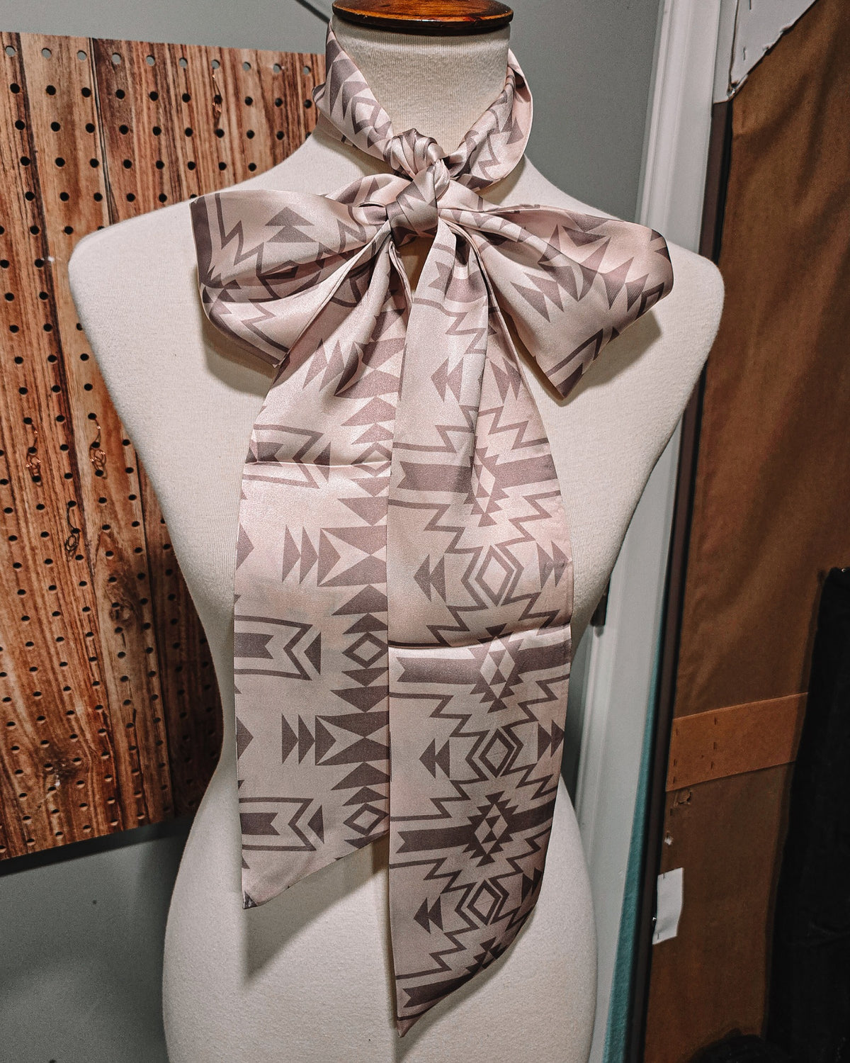 Cream Aztec Twilly