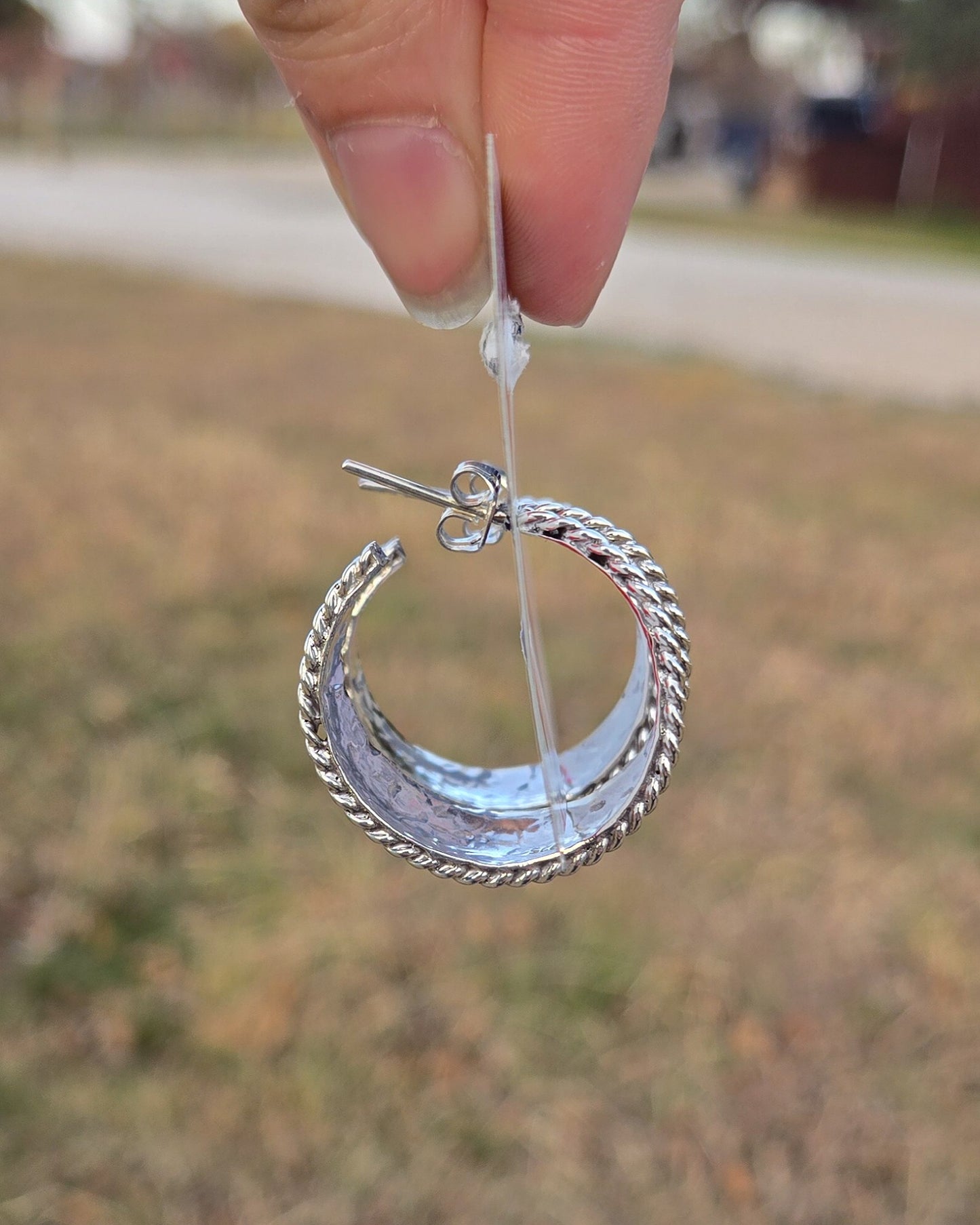 Luma Ridge Hoops