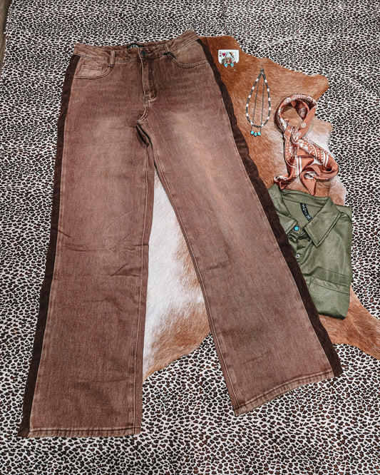 Side Saddle Jeans - Chocolate