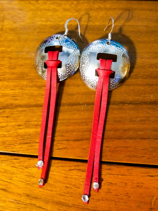 Feelin' Ranchy Conchos - Red