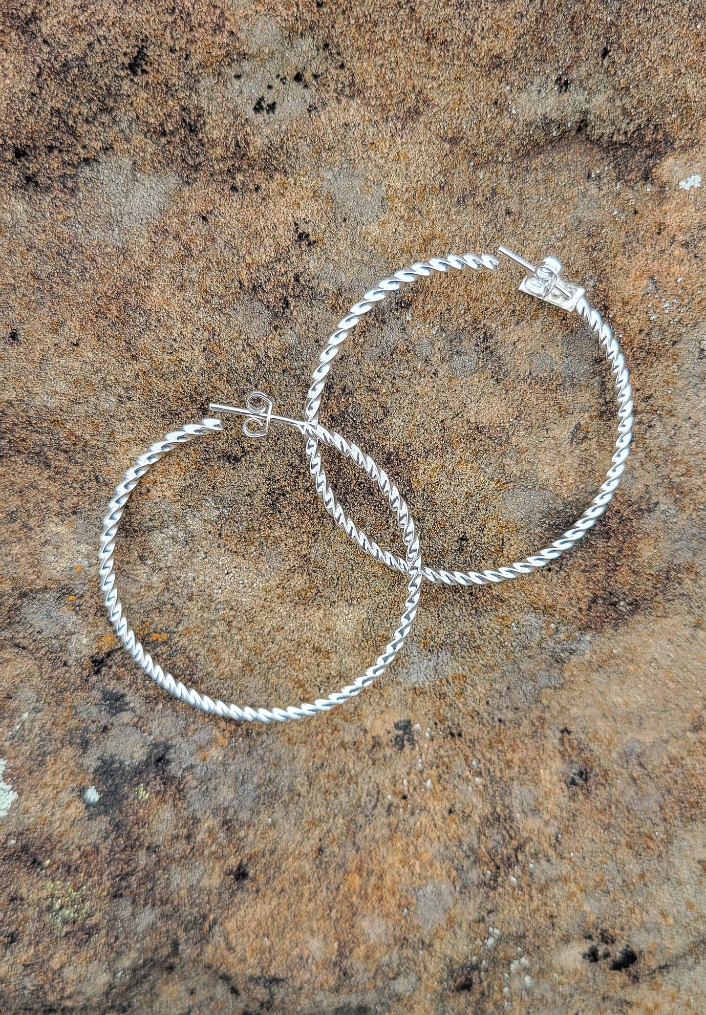 Twisted C Hoops