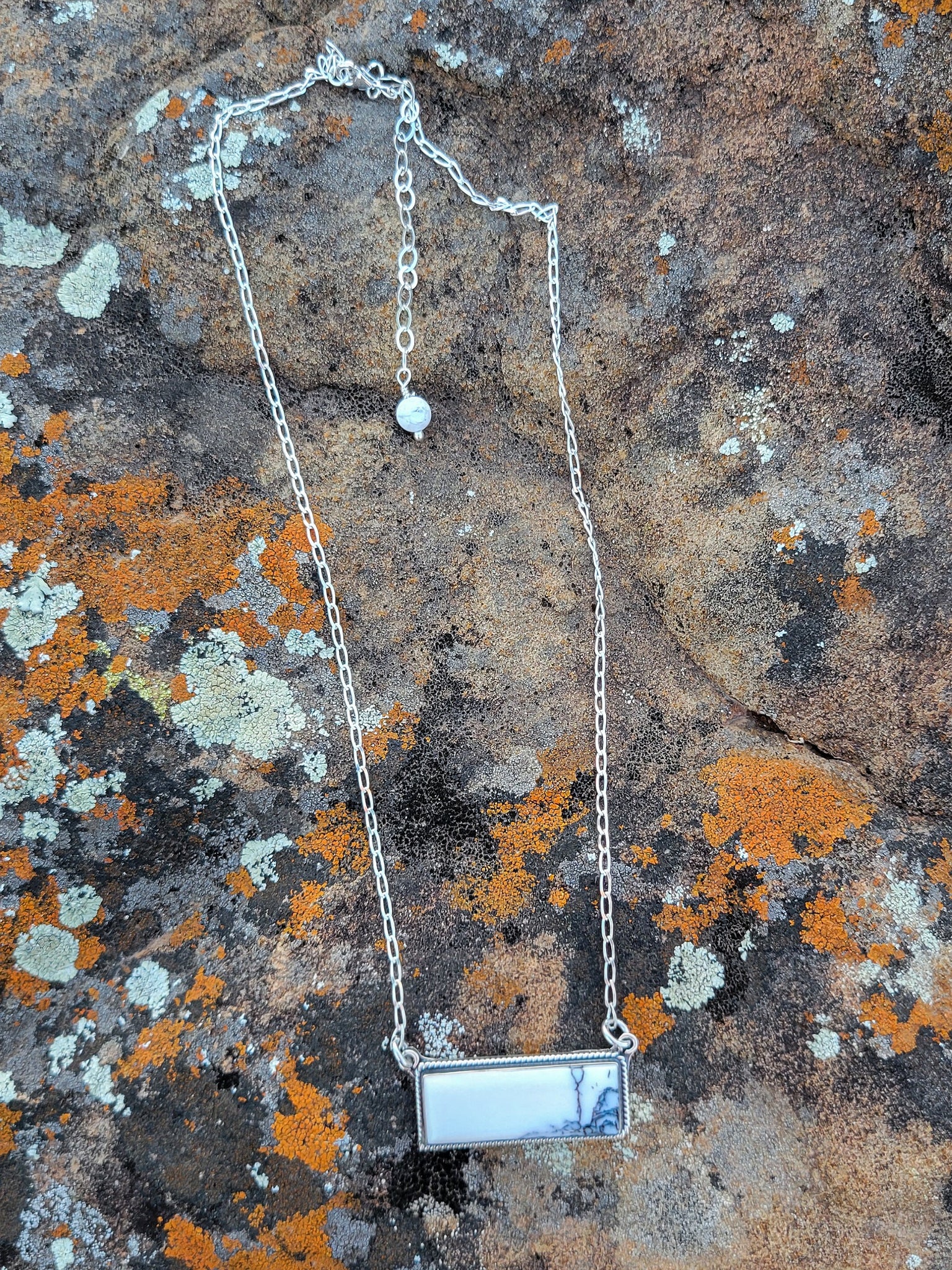 North Star Bar Necklace - White