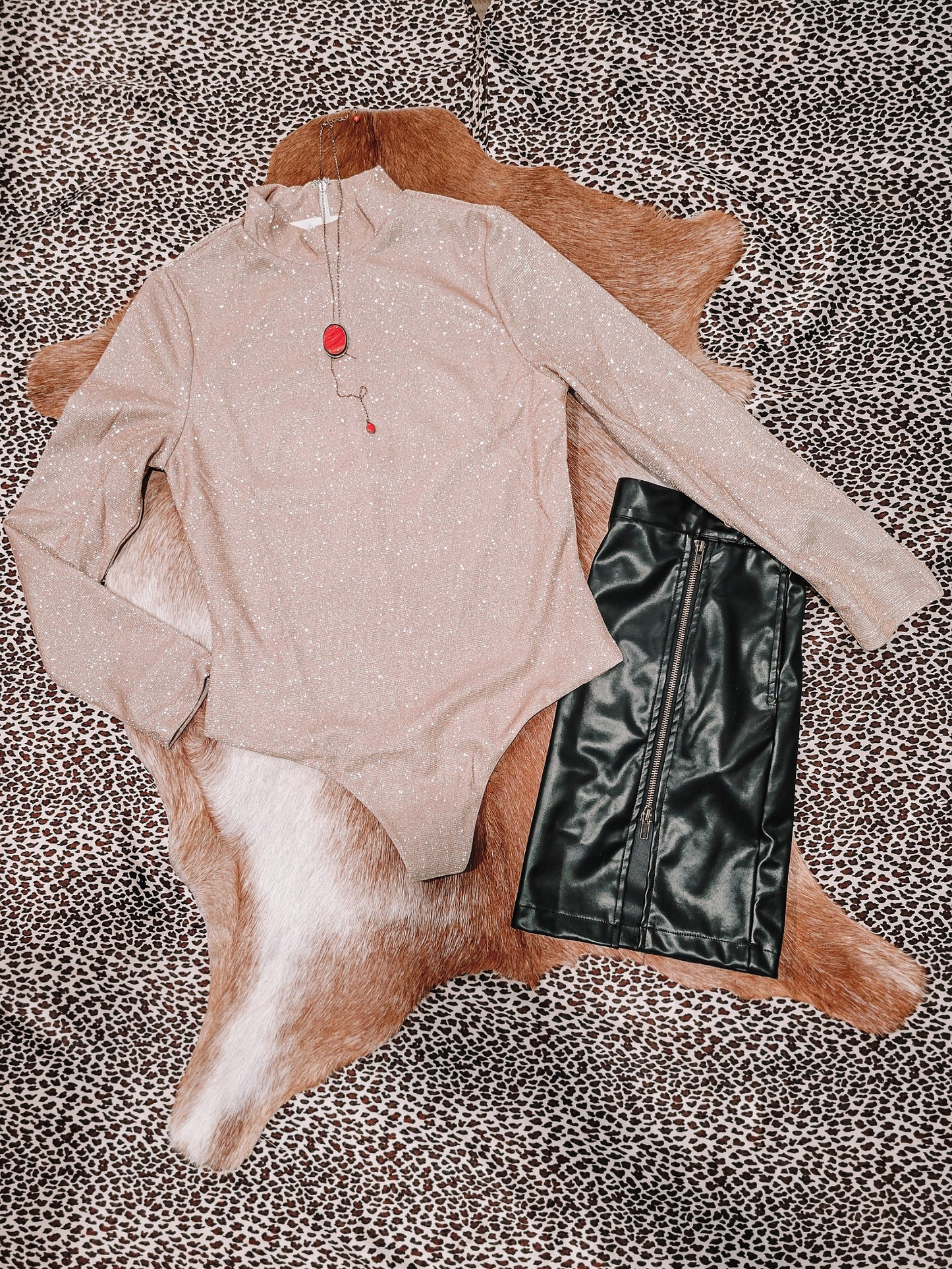 Ace-High Shimmer Bodysuit - Cream